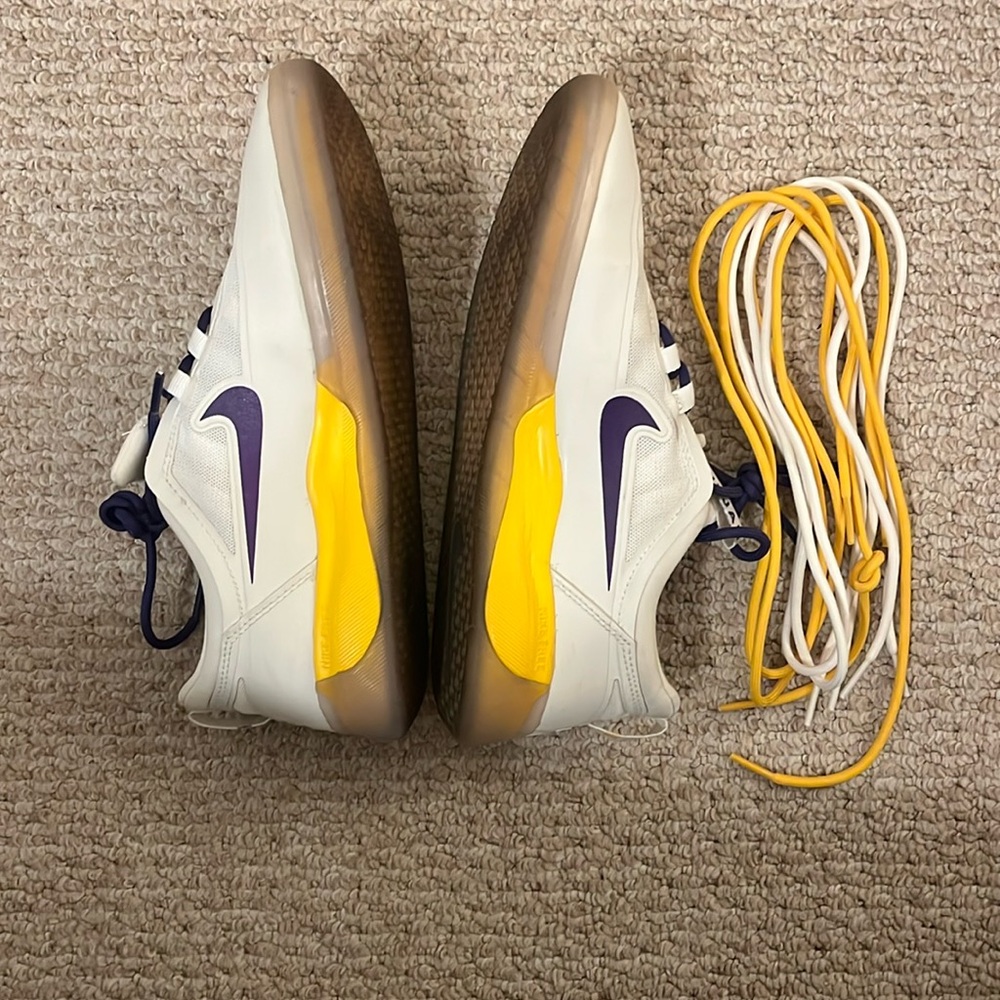 Nike SB Kobe Bryant